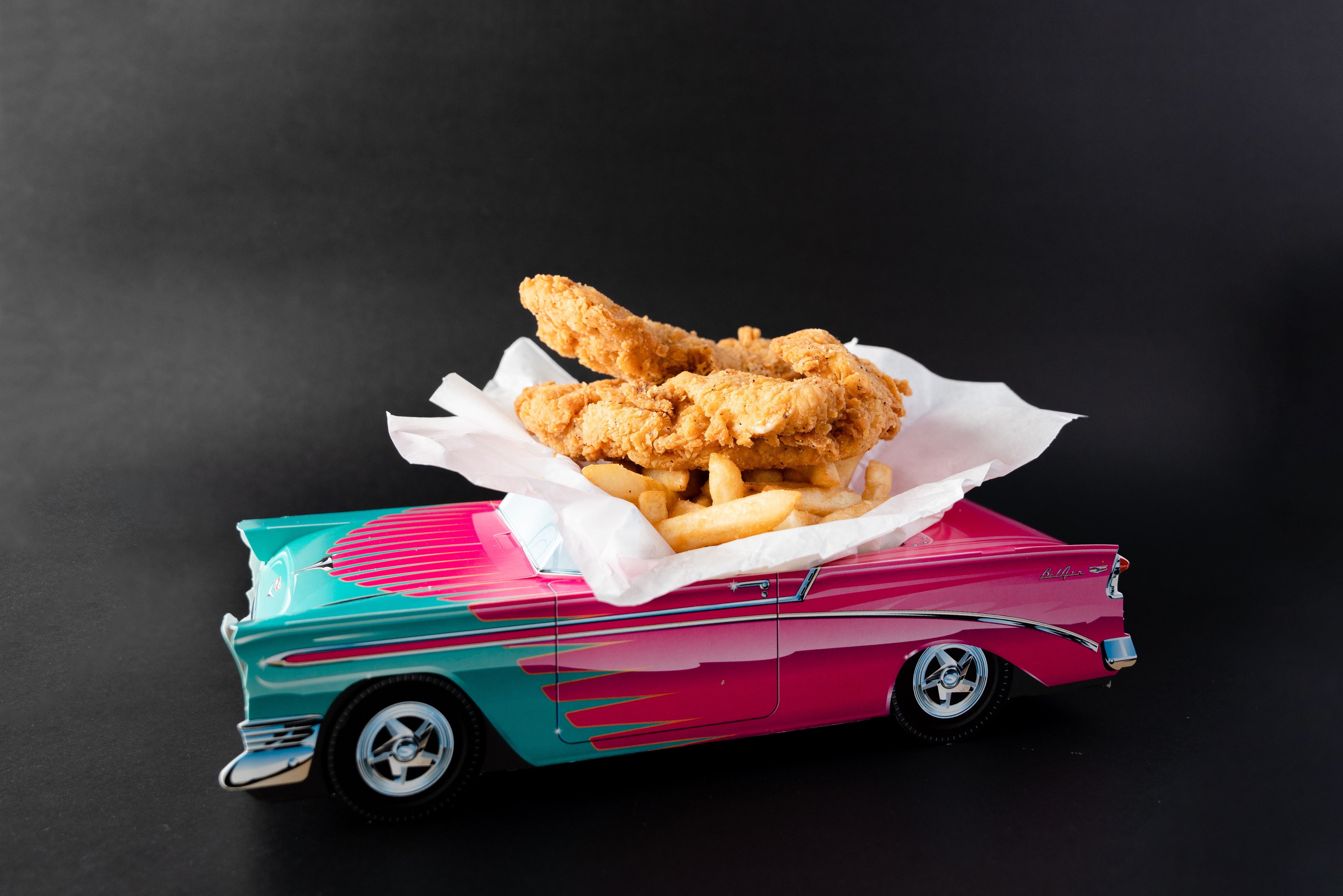 Gazebo Burgers and Grill Restaurant in Mississauga, Toronto