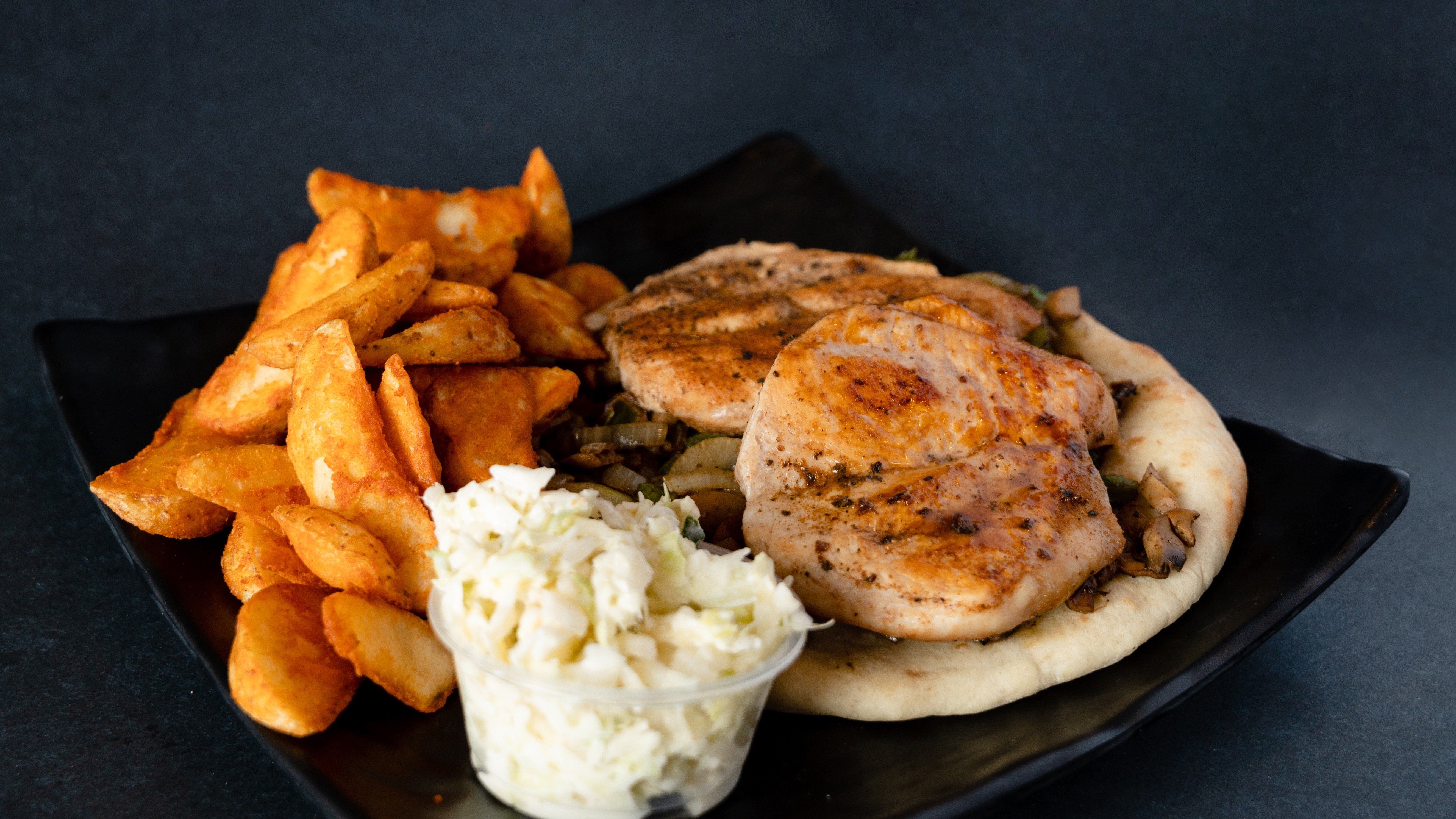 Gazebo Burgers and Grill Restaurant in Mississauga, Toronto