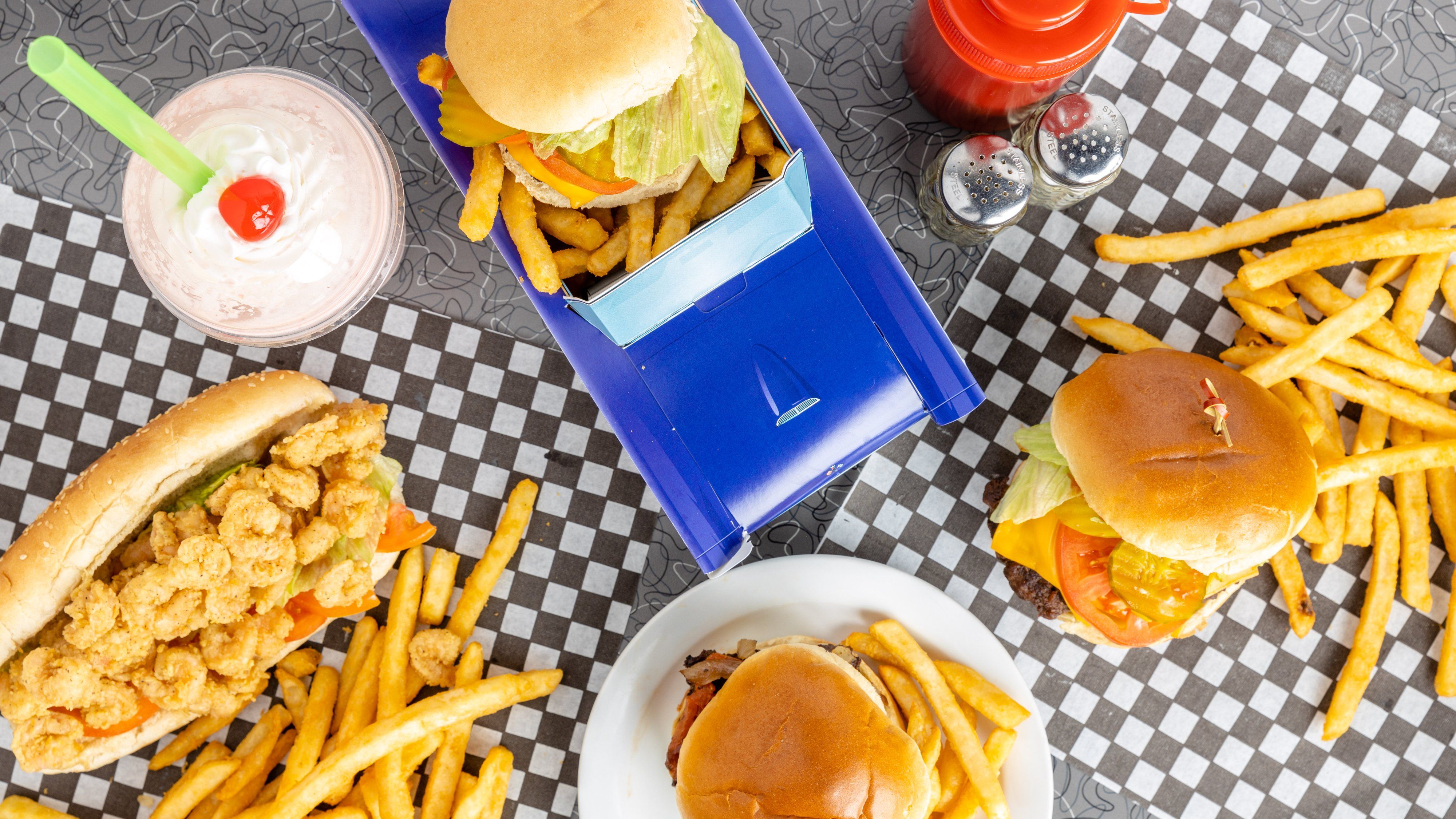 Gazebo Burgers and Grill Restaurant in Mississauga, Toronto